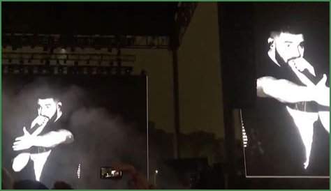Drake Booed Off Stage at Camp Flog Gnaw, Crowd Wanted Frank Ocean